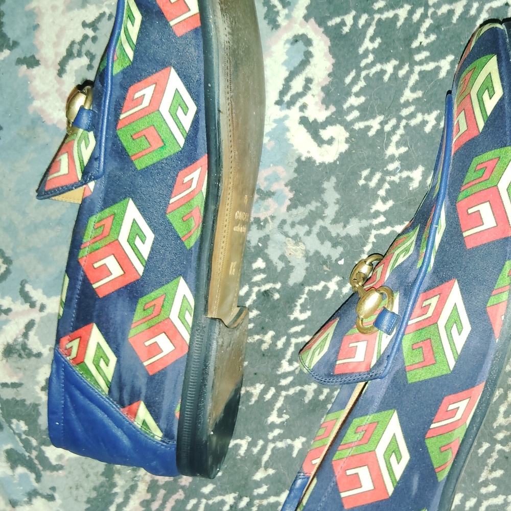 Gucci Green Slippers Vibrant Geometric Pattern - Picture 2 of 5